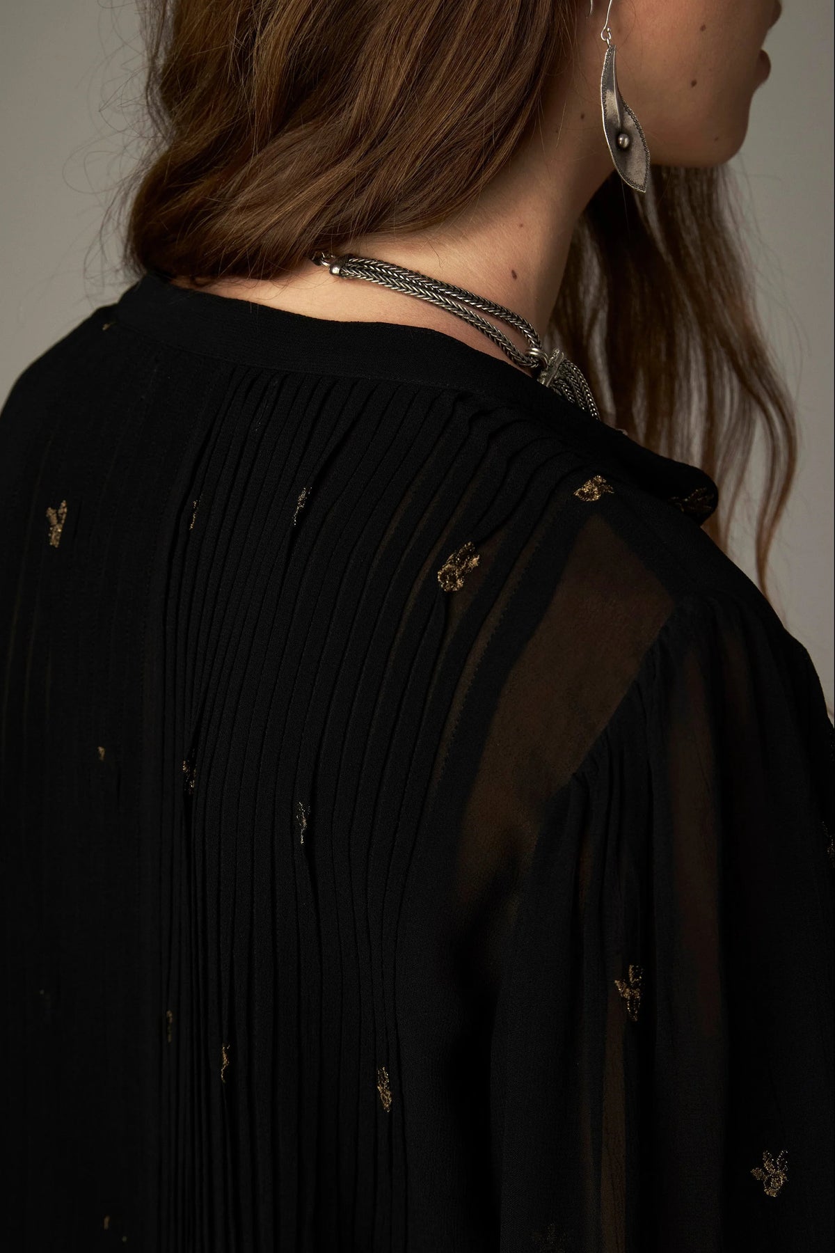Maison Hotel - Catherine Blouse - Blackout