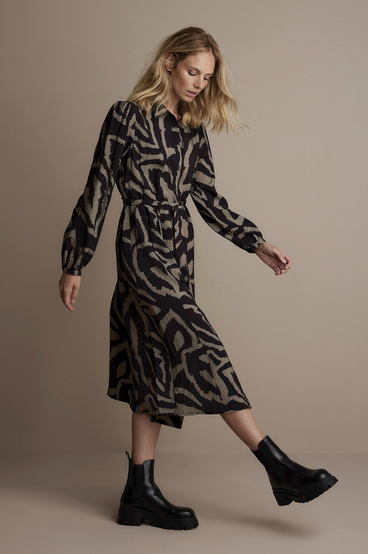 Dress abstract leaves