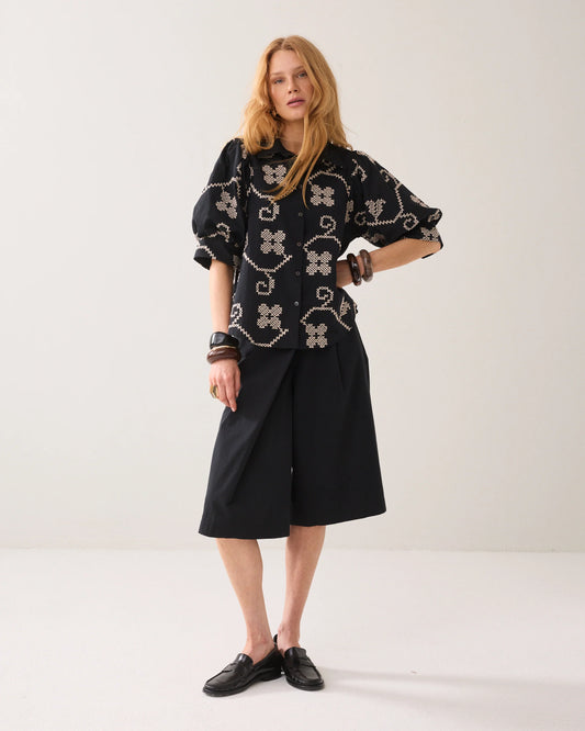 Summum - Embroidered blouse with contrast - Black