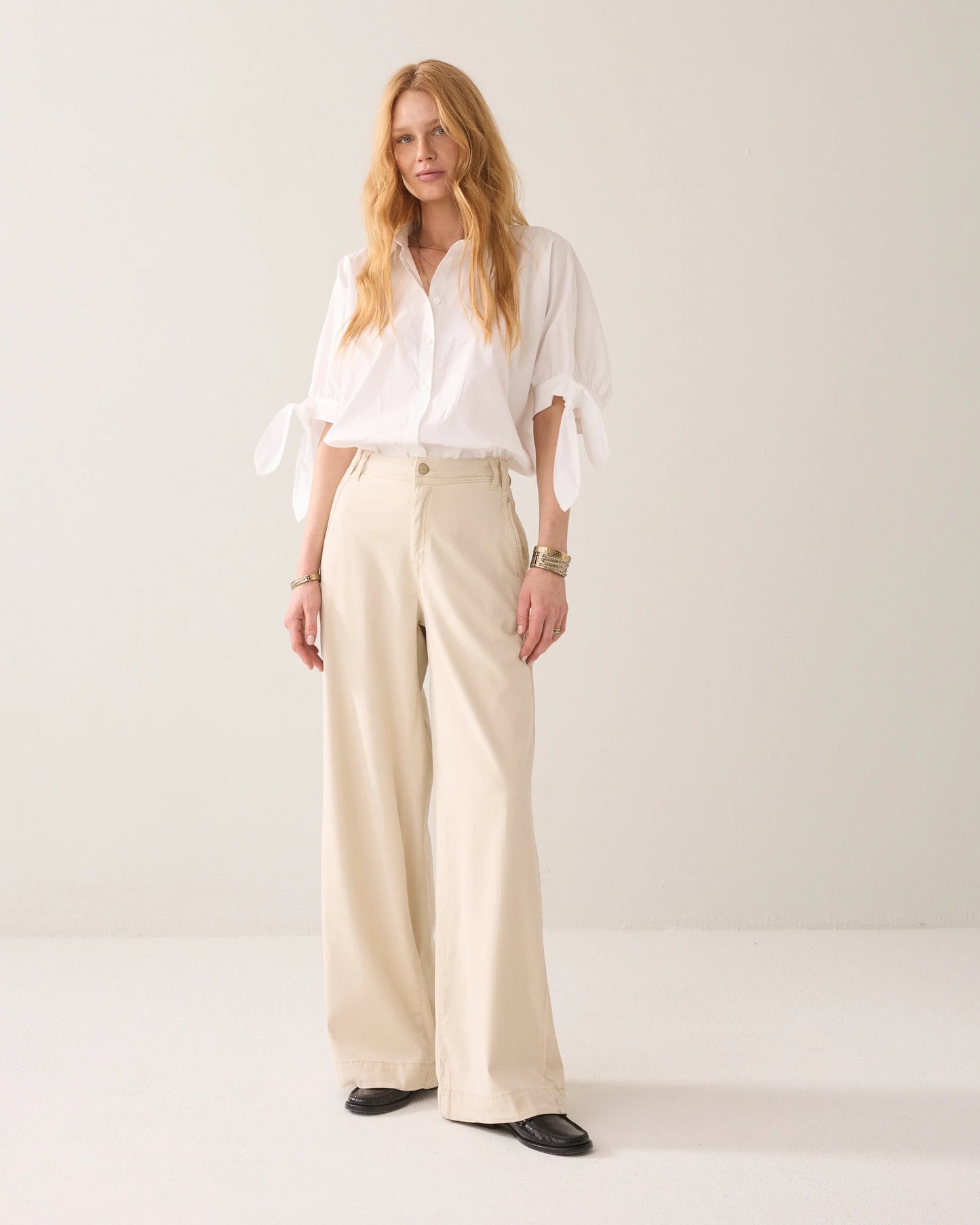 Summum-Long-Trousers-in-Lyocell-Blend-Beige-front-view