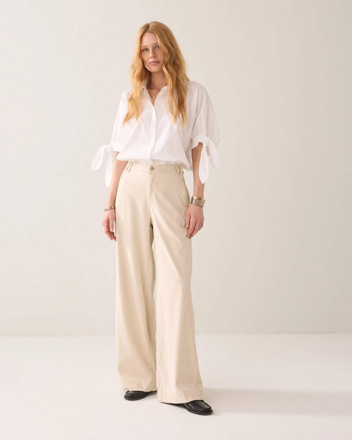 Summum-Long-Trousers-in-Lyocell-Blend-Beige-front-view