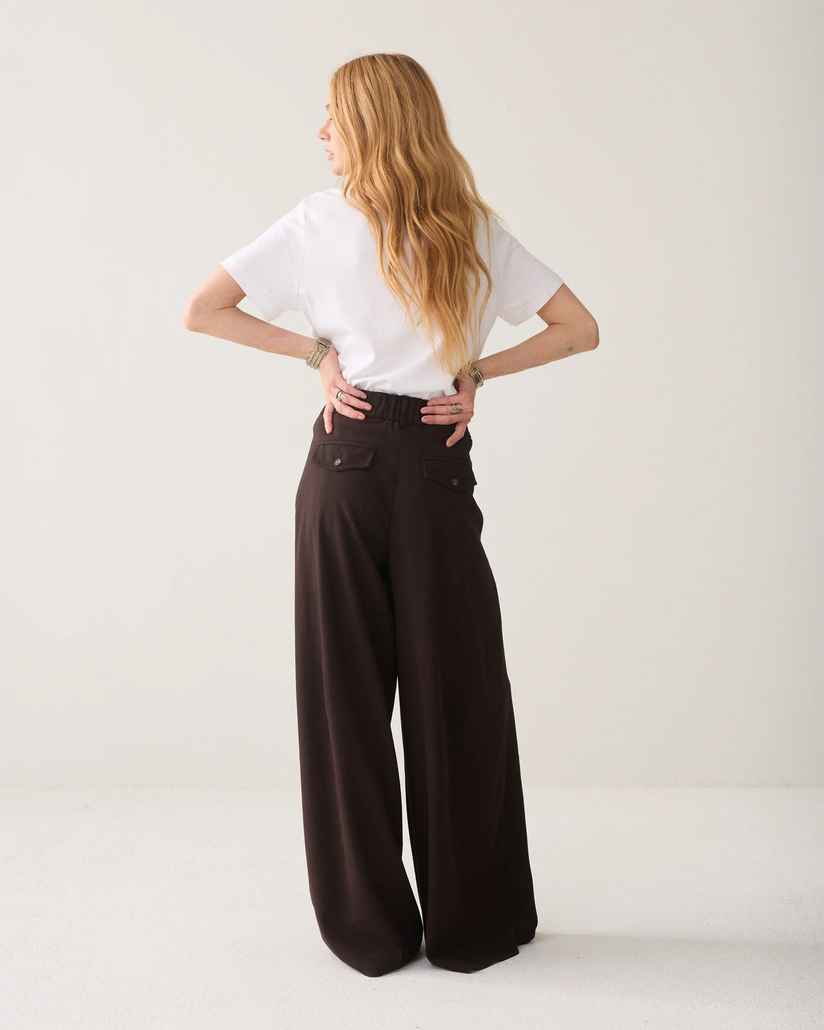 Summum - Mega-wide Twill Pants - Dark Chocolate