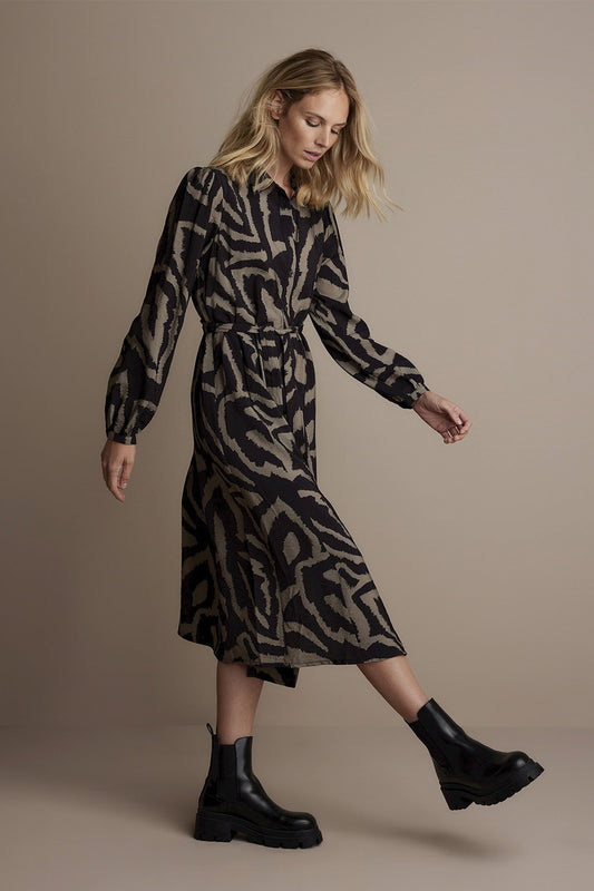 Dress abstract leaves