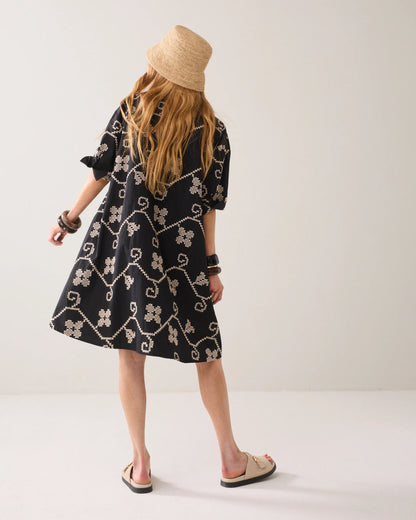 Summum - A-line dress with embroidery - Black