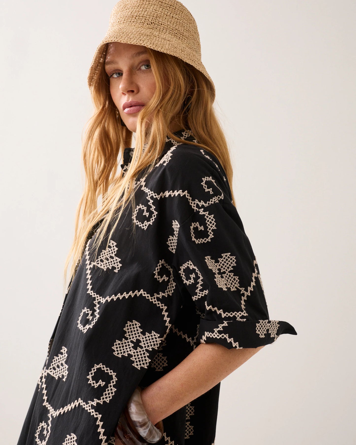 Summum - A-line dress with embroidery - Black