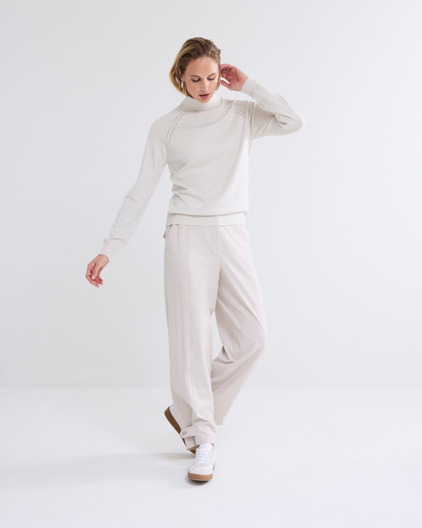 TURTLENECK SWEATER SOFT VISCOSE POLYAMIDE LUREX KNIT