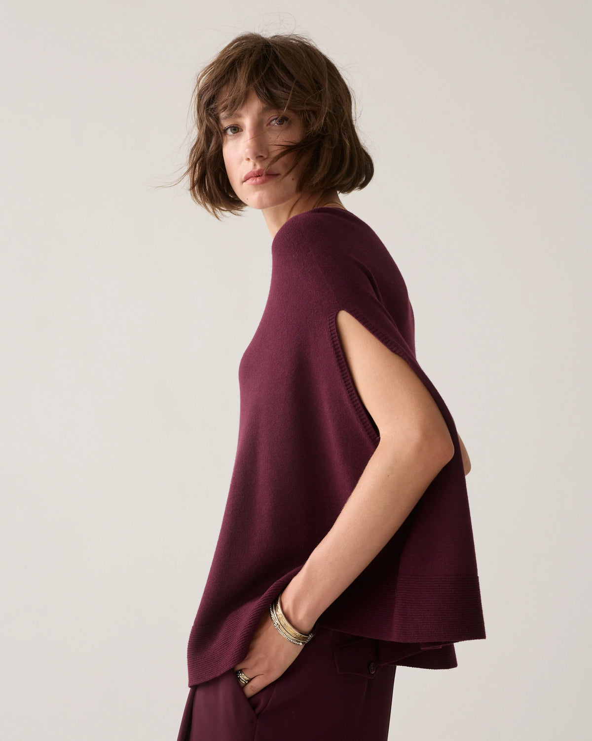 Summum - Sleeveless cape jumper - Dark Burgundy