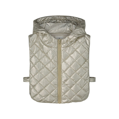 Quilted collar with hood