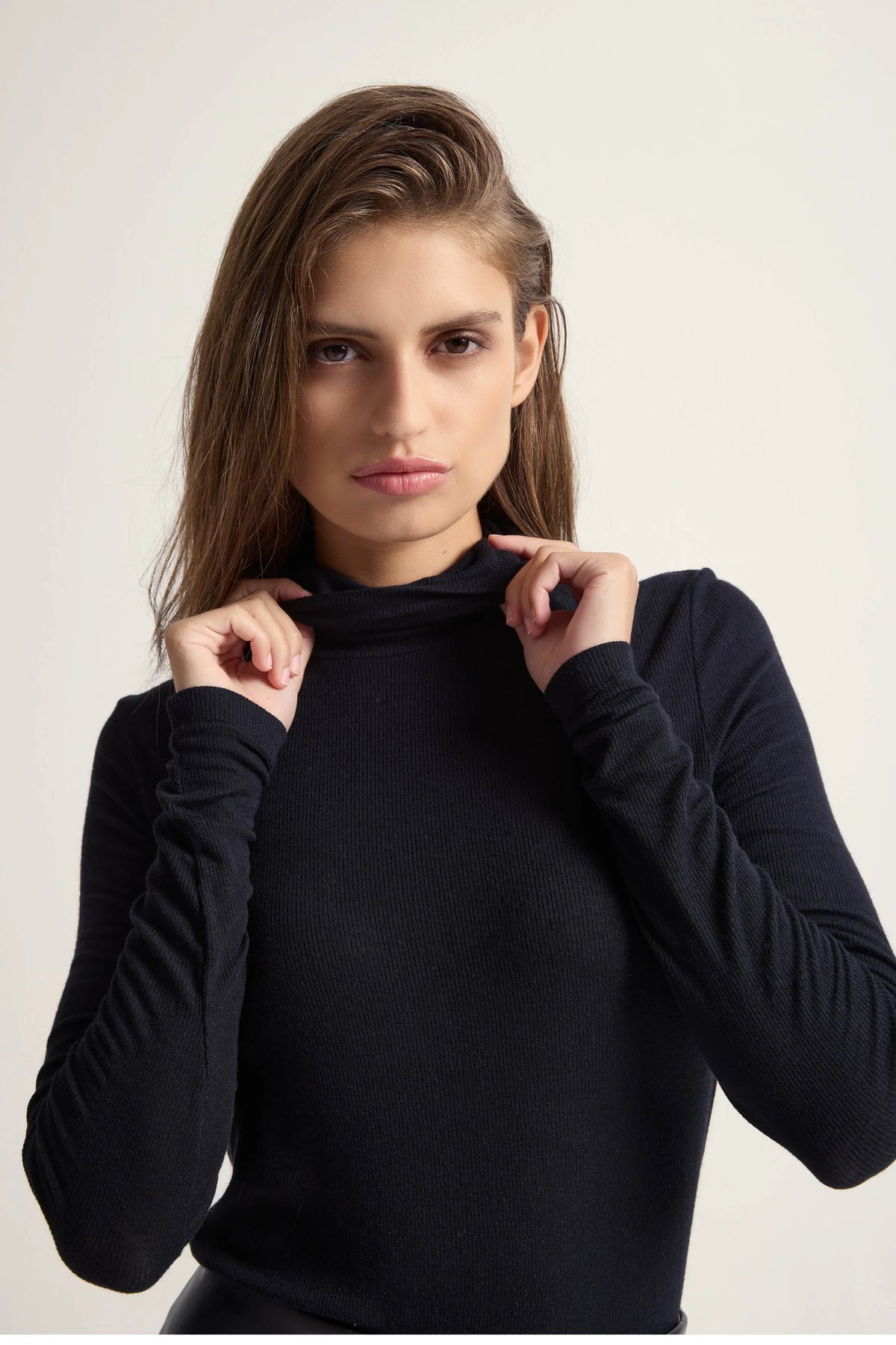 Bruuns Bazaar - Angela Roll Neck