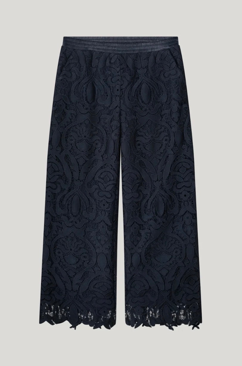 Summum-LongLacePants-BackView