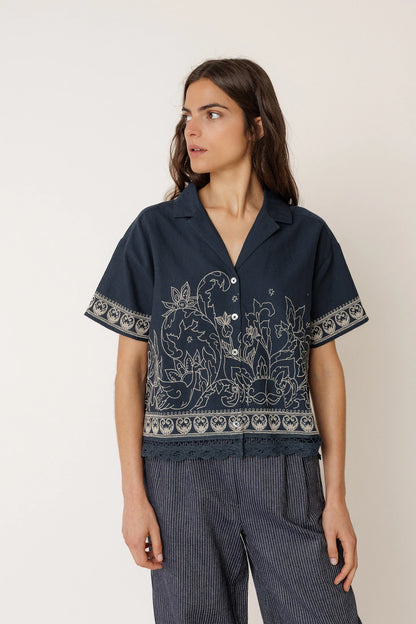 Indi & Cold - Contrast Embroidered Shirt - Marino