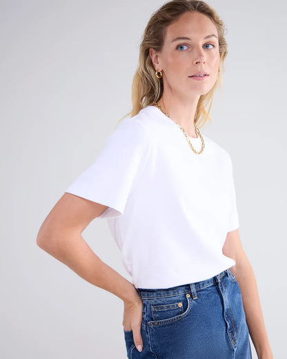 Summum-T-shirt-white-front-view