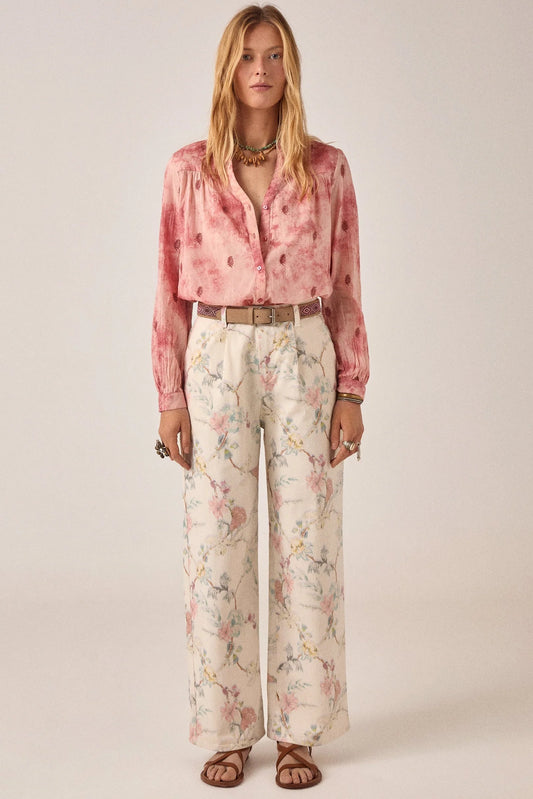 Maison Hotel - Lirio Pant - Botánica