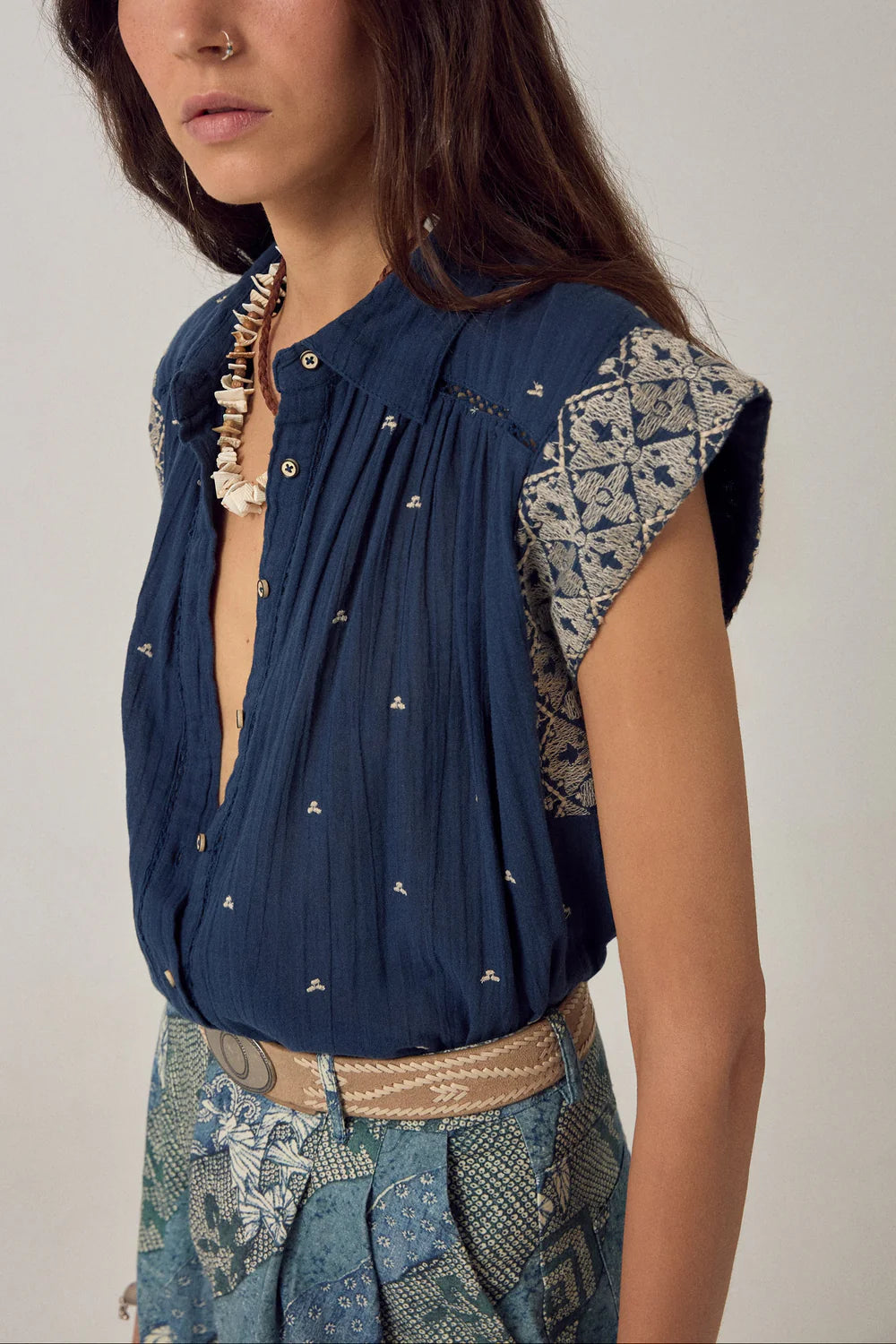 Maison Hotel - Karina Sleeveless Shirt - Deep River