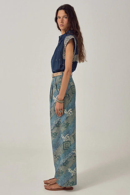 Maison Hotel - Karina Sleeveless Shirt - Deep River
