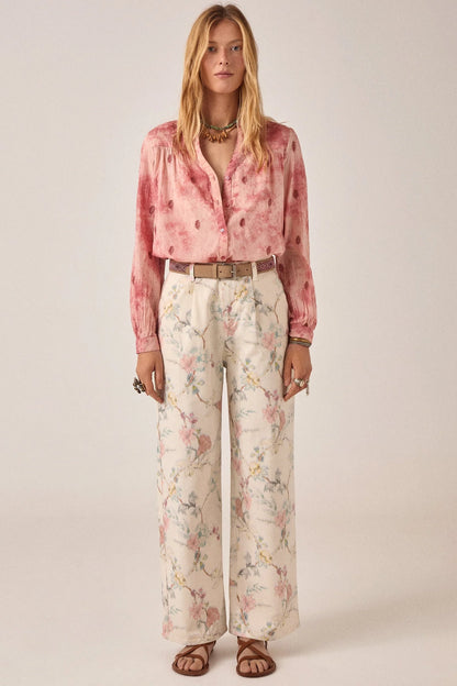 Maison Hotel - Lirio Pant - Botánica