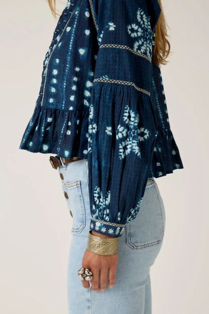Maison Hotel - Sora Blouse - Ocean Ink