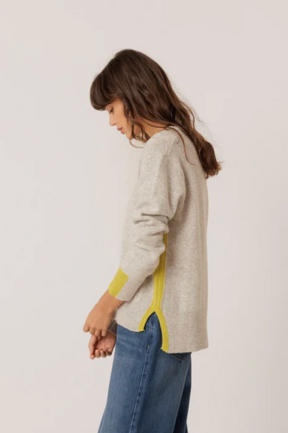 Indi-and-Cold-Fluo-Sweater-Grey-cashmere-side-view