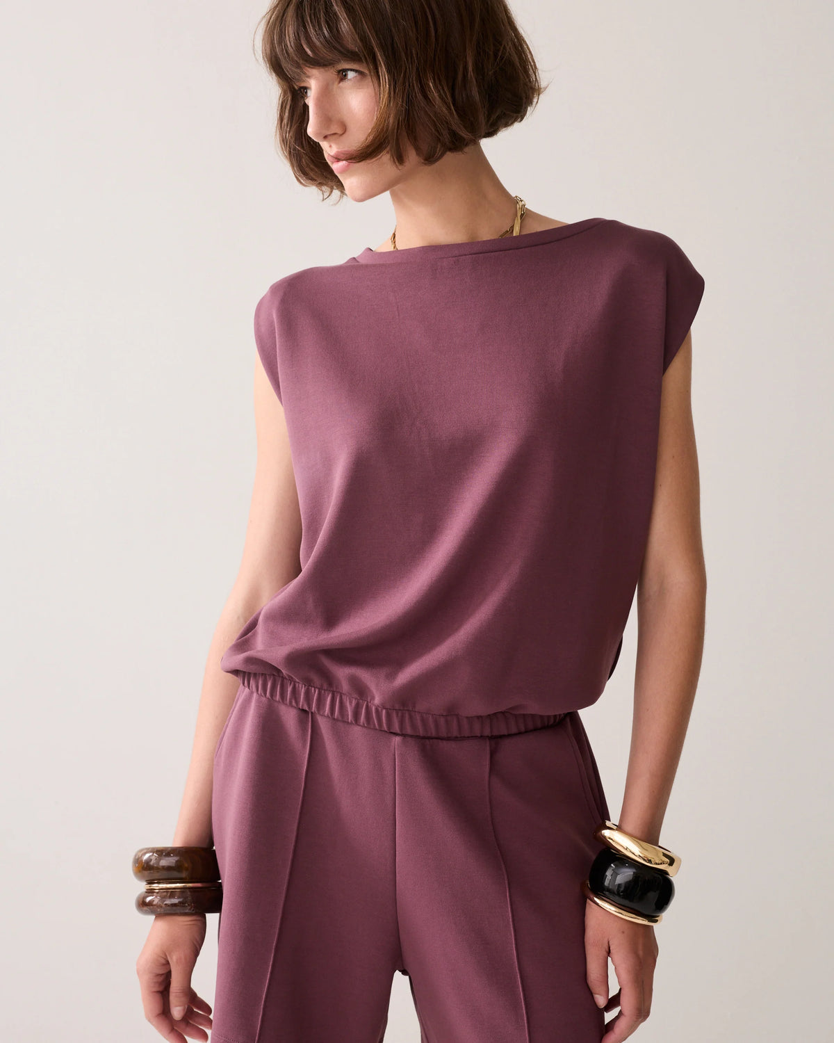 Summum - Boxy top in soft scuba fabric - Deep Fig