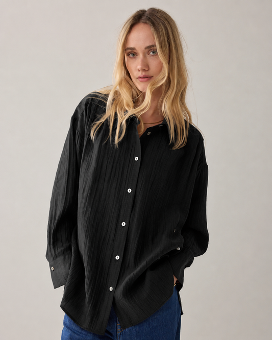 Summum-wear-your-way-blouse-black-front-way-one