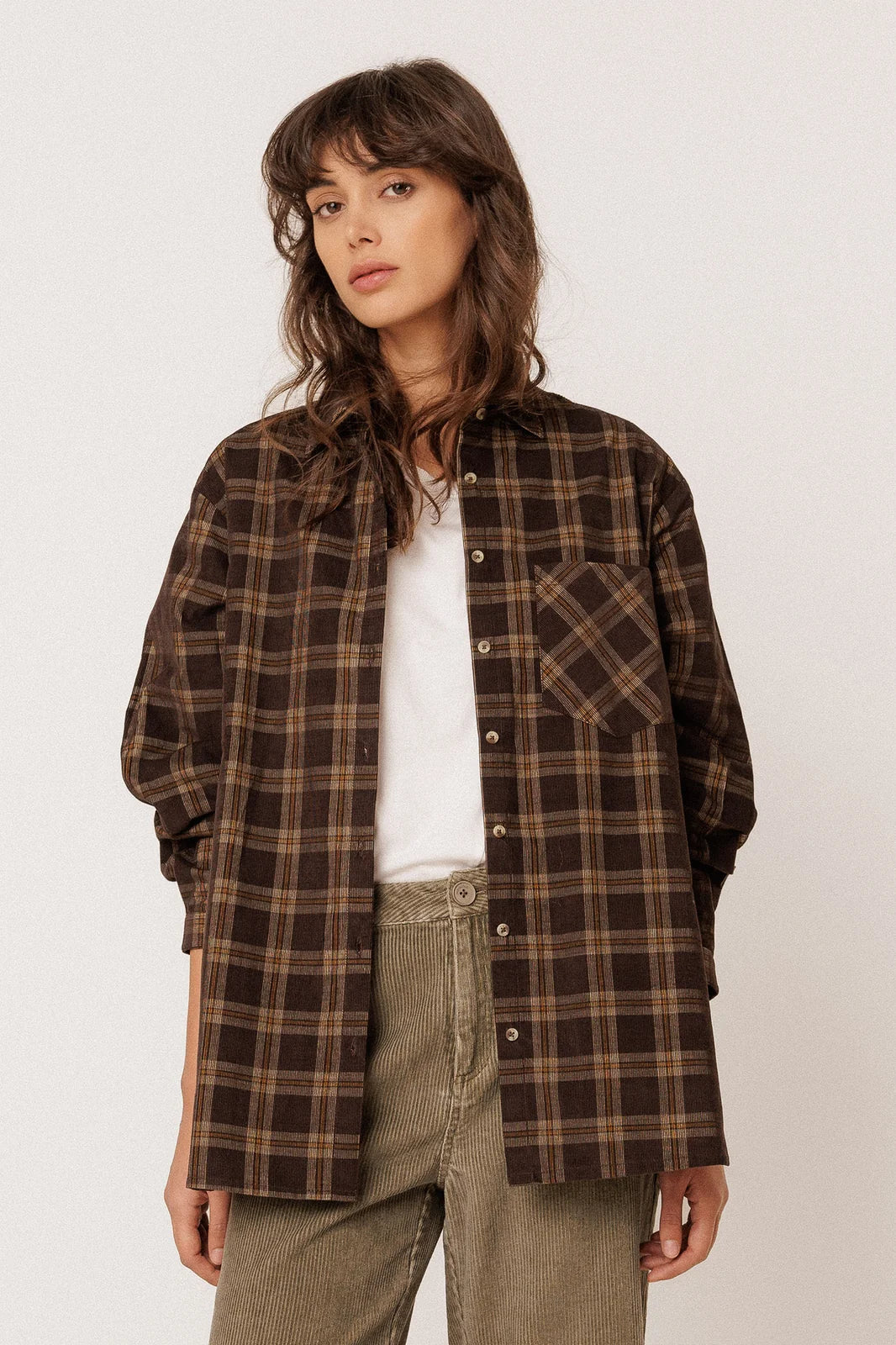Indi & Cold - Oversize Checkered Micro-Corduroy Shirt, Chocolate