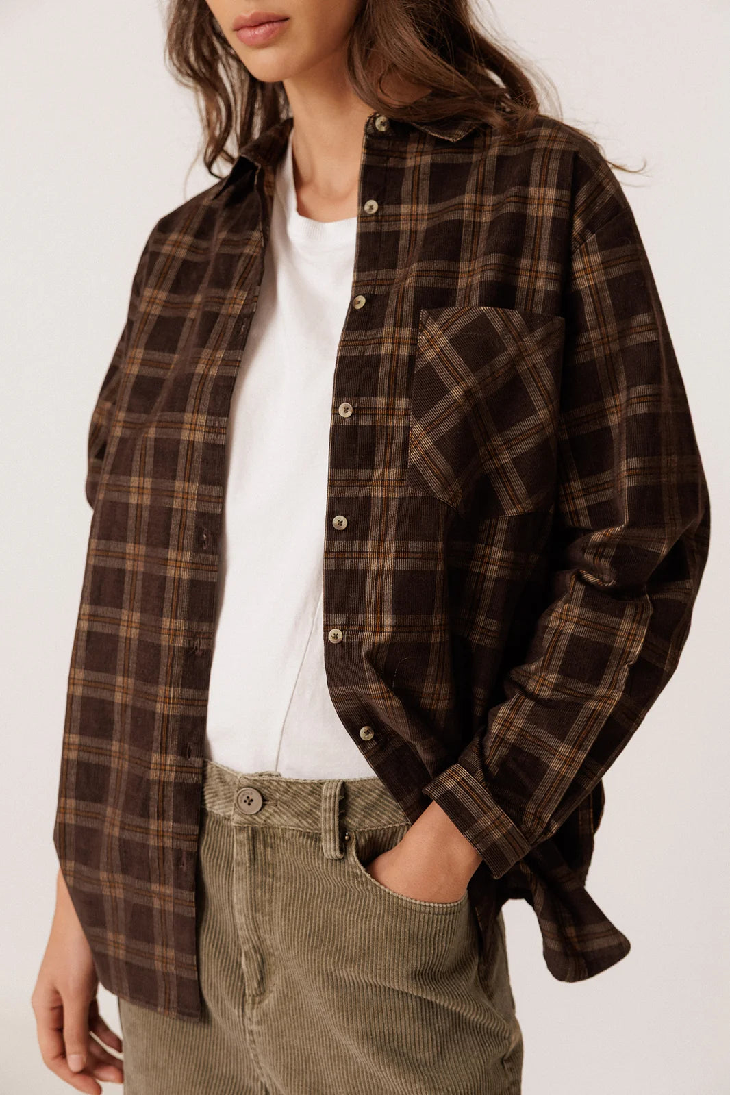 Indi & Cold - Oversize Checkered Micro-Corduroy Shirt, Chocolate