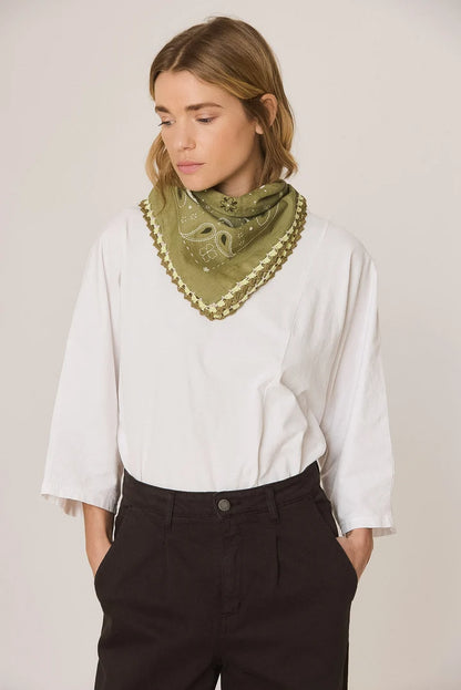indi-and-cold-bandana-with-crochet-trim-green-model-front-view
