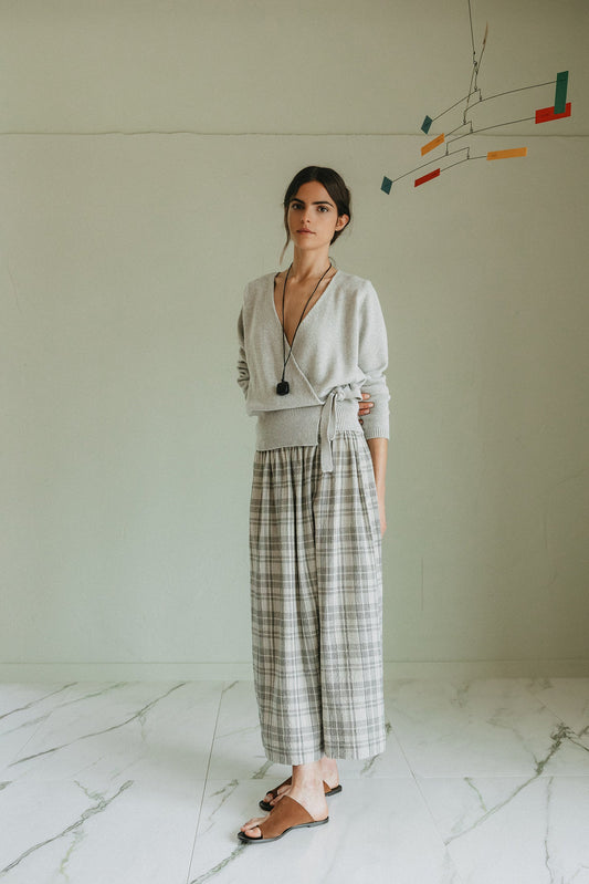 Indi & Cold - Crossover Knit Cardigan - Light Grey